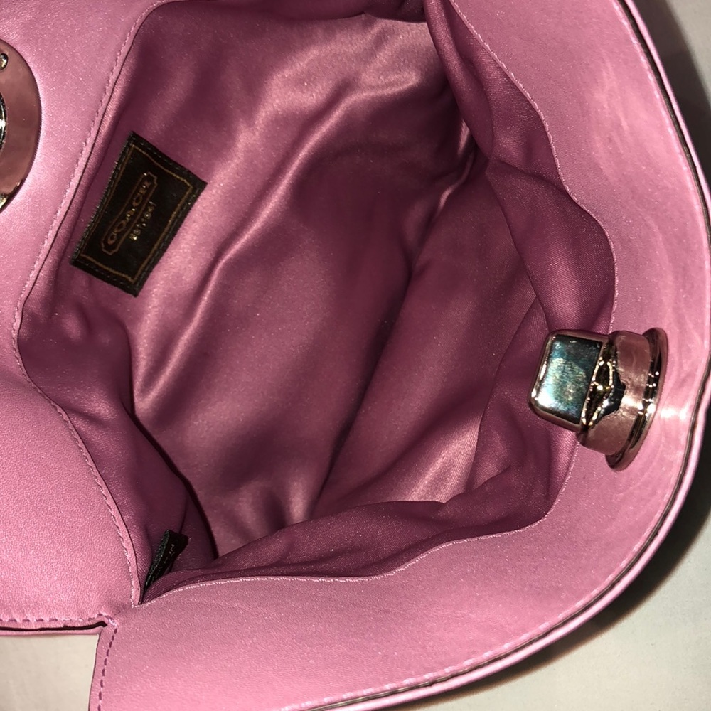 Coach, NWOT, pink pearly clutch, soft lambskin - Picture 6 of 9